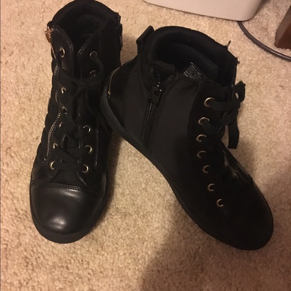 Juicy couture sneakers