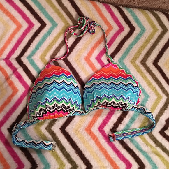 Venus D cup zig zag multi color bikini top