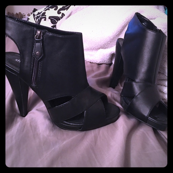 Black heels