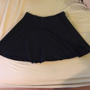 Black skater skirt