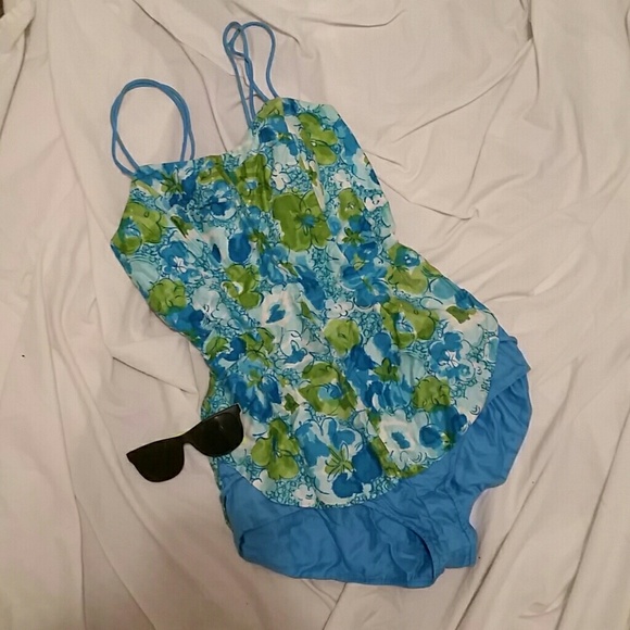 Vintage Other - Classy Vintage Swim