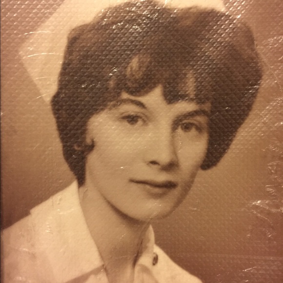 Meet your Posher, Naomi