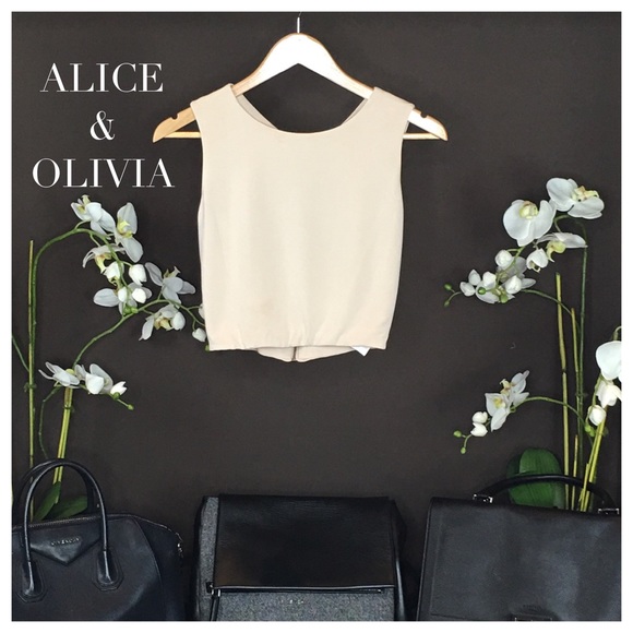 ALICE + OLIVIA TWIST BACK CREAM JERSEY CROP TOP - Picture 6 of 8