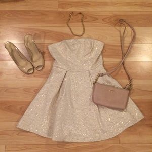 Forever 21 Gold Patterned Strapless Dress