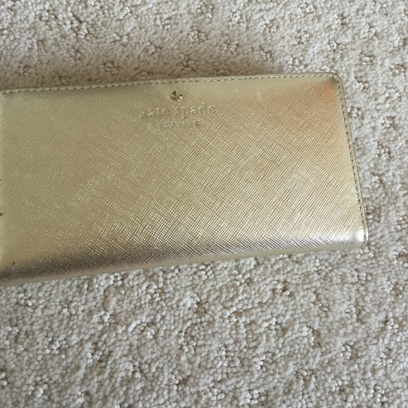 Kate spad wallet