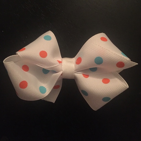 Hair bow