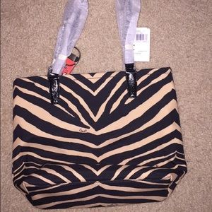 ENTIRELY BRAND NEW COACH PURSE 😛❤️