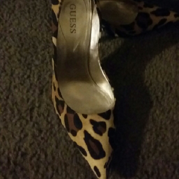 Guess Cheetah print heels