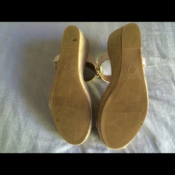 🌸Merona Wedge Sandals New🌸 - Picture 3 of 3