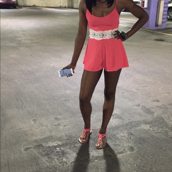 Romper - Picture 3 of 4