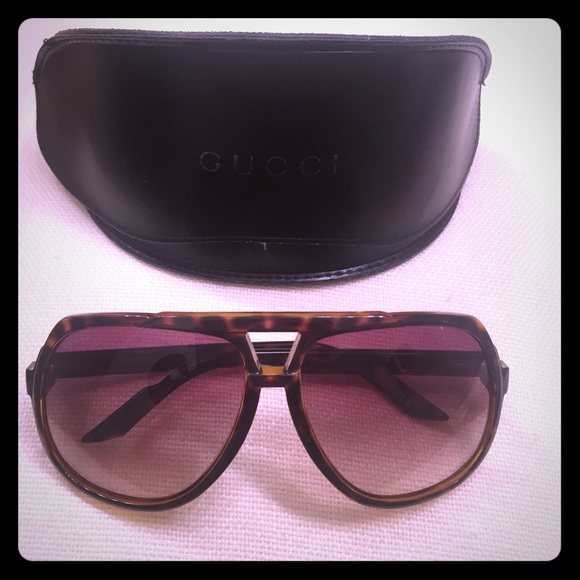 Authentic Gucci Aviator Sunglasses