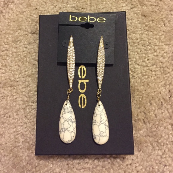 Bebe Dangling Earrings NWT