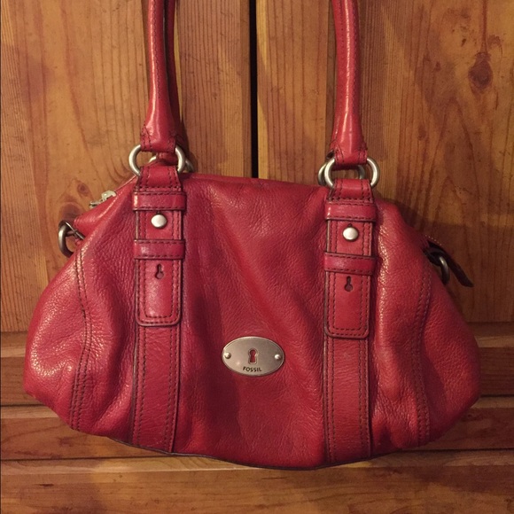 Red Fossil Purse