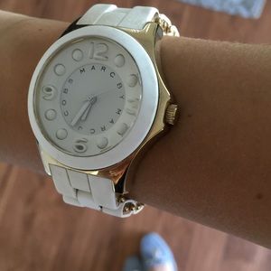Marc Jacobs Pelly White and Gold Watch