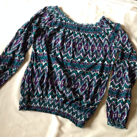 Long sleeve Pattern top