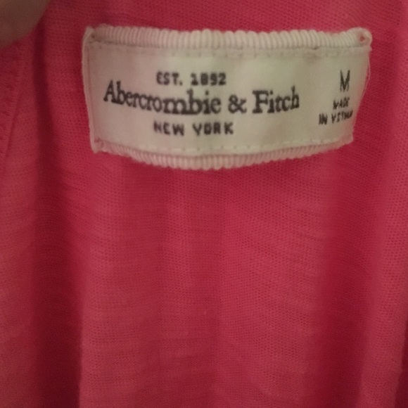 Clothes - Picture 3 of 3