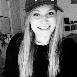 Meet your Posher, Maddie