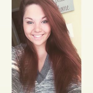 Meet your Posher, Loryn