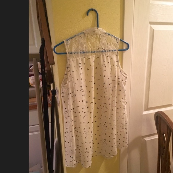 Sold ๐ซ - Picture 2 of 4