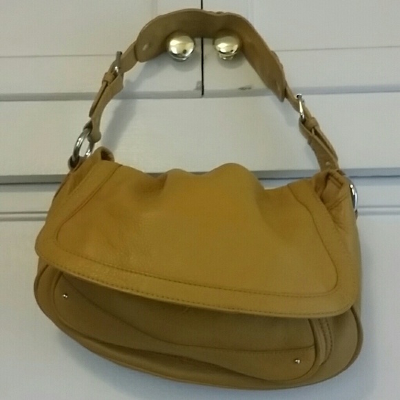 Yelllow leather Banana Republic shoulder bag