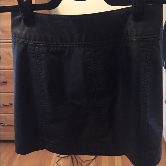 Free people "zip to it" black vegan mini skirt 0
