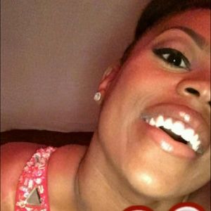 Meet your Posher, Kay