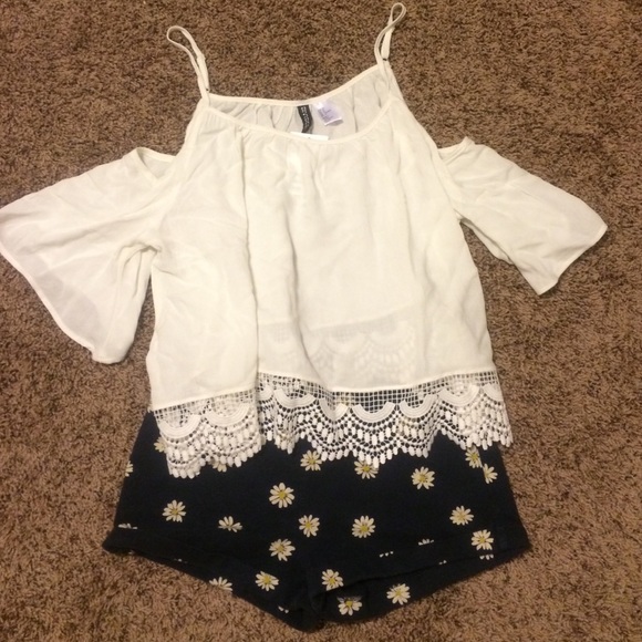 Off shoulder crochet bottom cream top