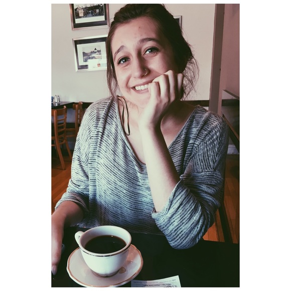 Meet your Posher, Cailey