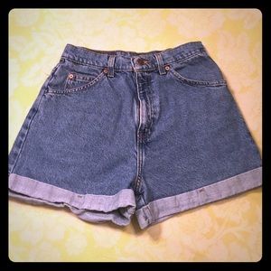 Perfect Levis high waisted shorts