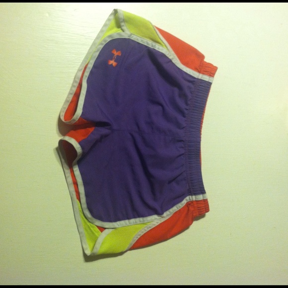 Under Armour Pants - Under Armour athletic shorts