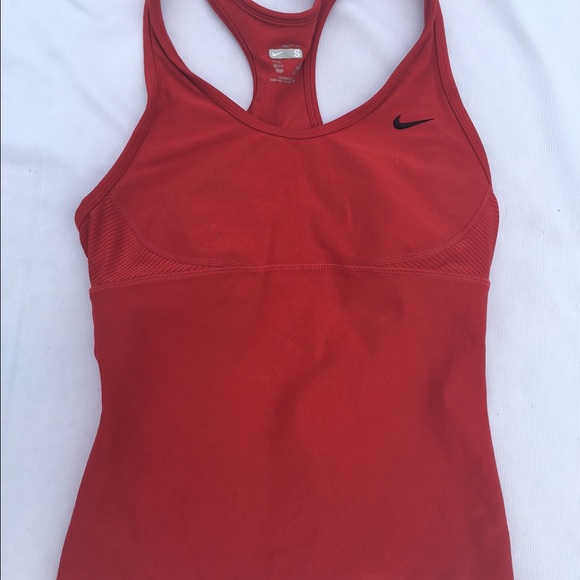 Nike Tops - Nike dri fit