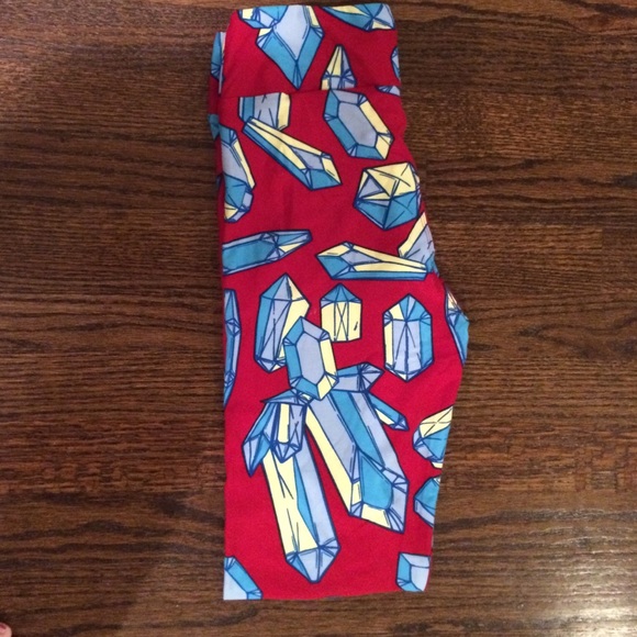 Sold-Lularoe one size new leggings