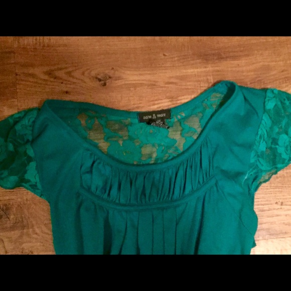 DONATED - Picture 2 of 4