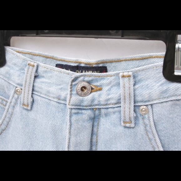 sold!!!! High waisted light wash Jean shorts - Picture 2 of 4