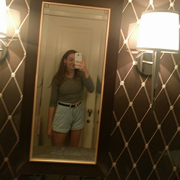 sold!!!! High waisted light wash Jean shorts - Picture 3 of 4