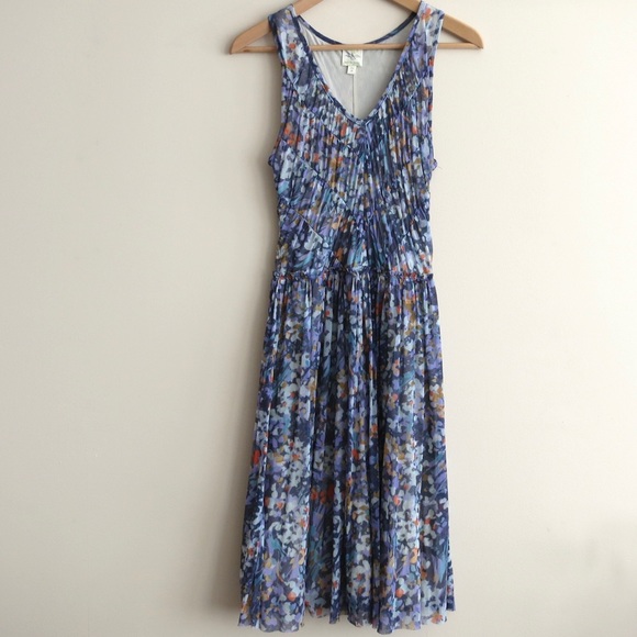 HUMP DAY SALE Floral anthropologie dress