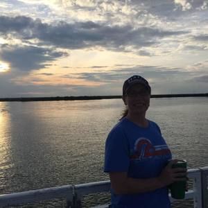 Meet your Posher, Lori