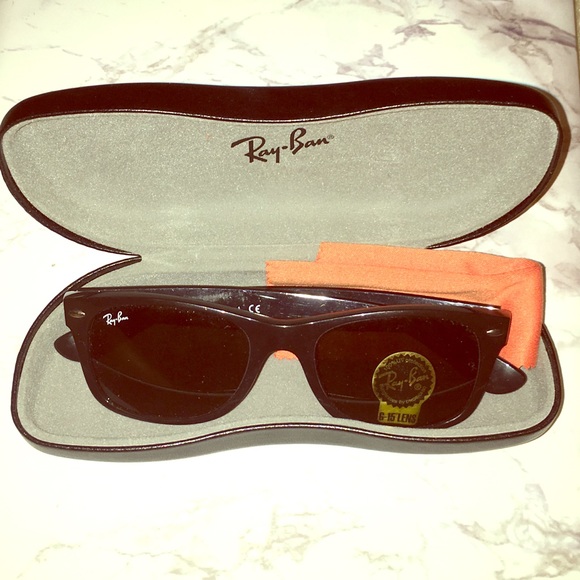 NWT Ray Ban wayfarers