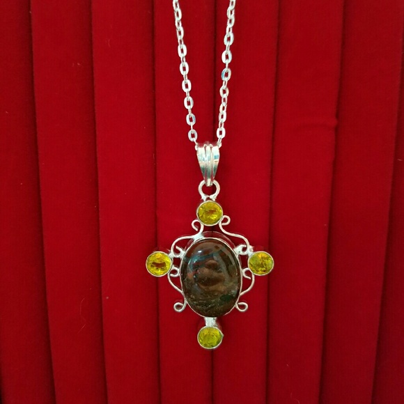 Unique necklace