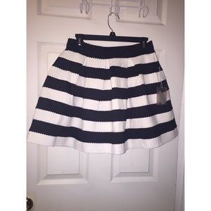 F21 Black/White Striped Rick Rack Skirt, Sz L NWT
