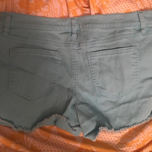 SOLD...shorts - Picture 3 of 3