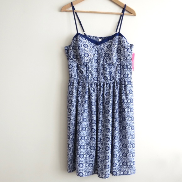 HUMP DAY SALE Mossimo strappy dress in blue white