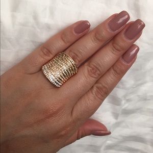 RG thick Austrian crystals plated ring
