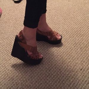 Steve Madden wedges