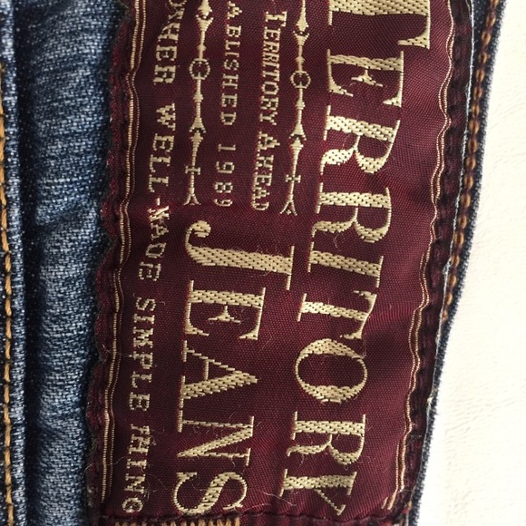 Jeans - Picture 2 of 2