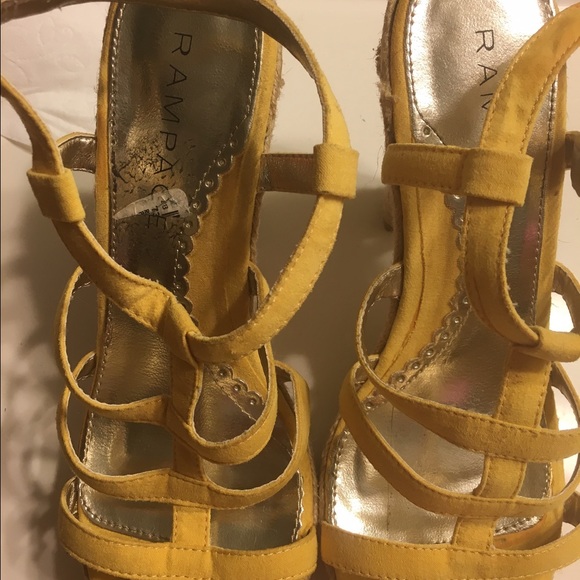 Rampage Open Toe Sandle heels - Picture 3 of 3