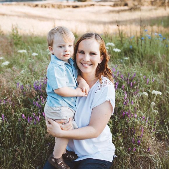 Meet your Posher, Nicole