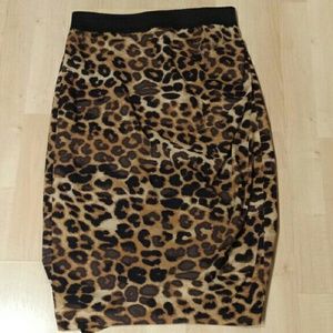 Super Cute Retro Cheetah Print Pencil Skirt