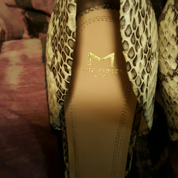 💋2016 HostPick MarcFisher's SnakeskinPrint Heel💋 - Picture 3 of 4