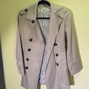 Light Tan Trench Coat-NWOT